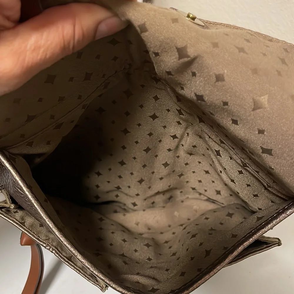 Fossil Morgan Metallic Leather‎ Traveler Handbag